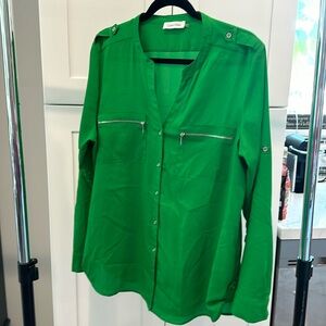 Large emerald green Calvin Klein adjustable long sleeve to half sleeve blouse